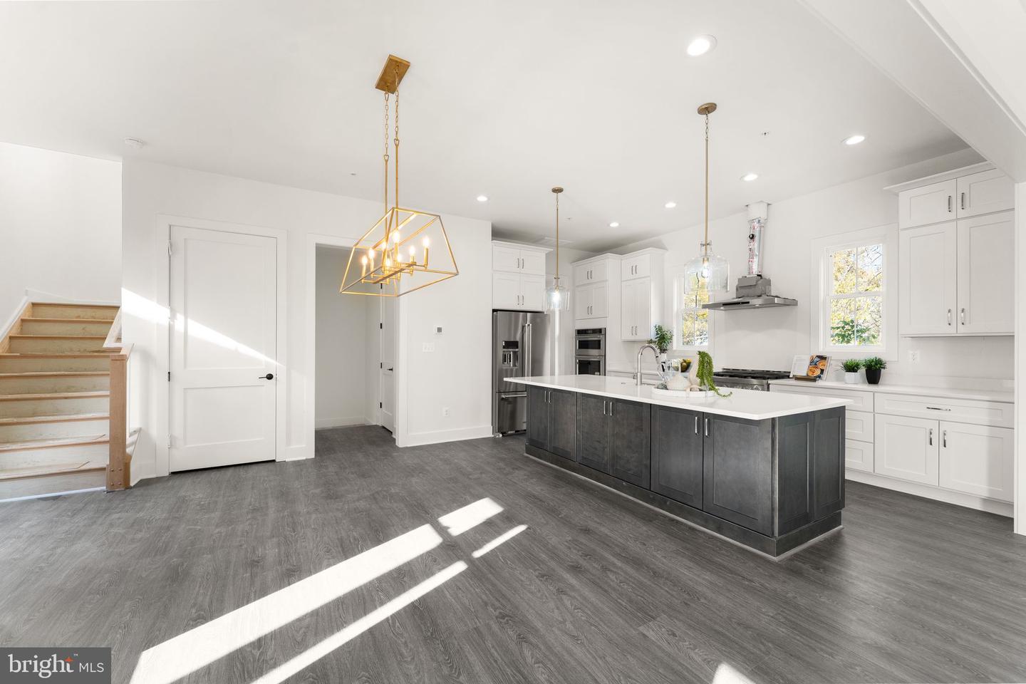 10634 POCKET PL, FAIRFAX, Virginia 22030, 3 Bedrooms Bedrooms, ,3 BathroomsBathrooms,Residential,For sale,10634 POCKET PL,VAFC2007744 MLS # VAFC2007744