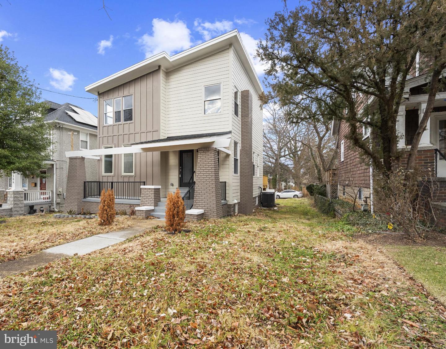 2316 MONROE ST NE, WASHINGTON, District Of Columbia 20018, 5 Bedrooms Bedrooms, 12 Rooms Rooms,4 BathroomsBathrooms,Residential,For sale,2316 MONROE ST NE,DCDC2215516 MLS # DCDC2215516