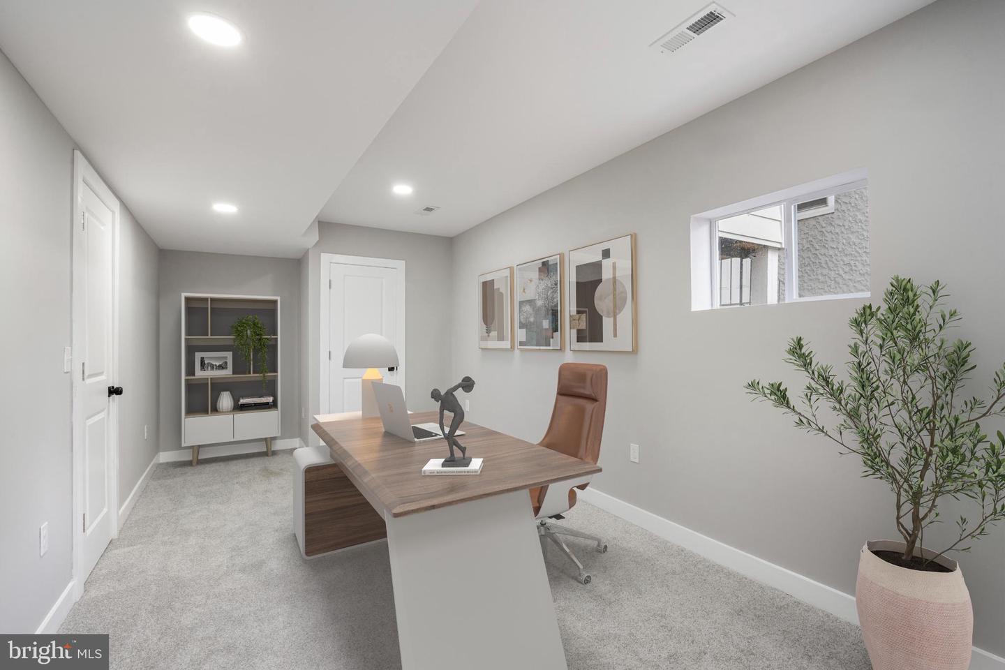 2316 MONROE ST NE, WASHINGTON, District Of Columbia 20018, 5 Bedrooms Bedrooms, 12 Rooms Rooms,4 BathroomsBathrooms,Residential,For sale,2316 MONROE ST NE,DCDC2215516 MLS # DCDC2215516