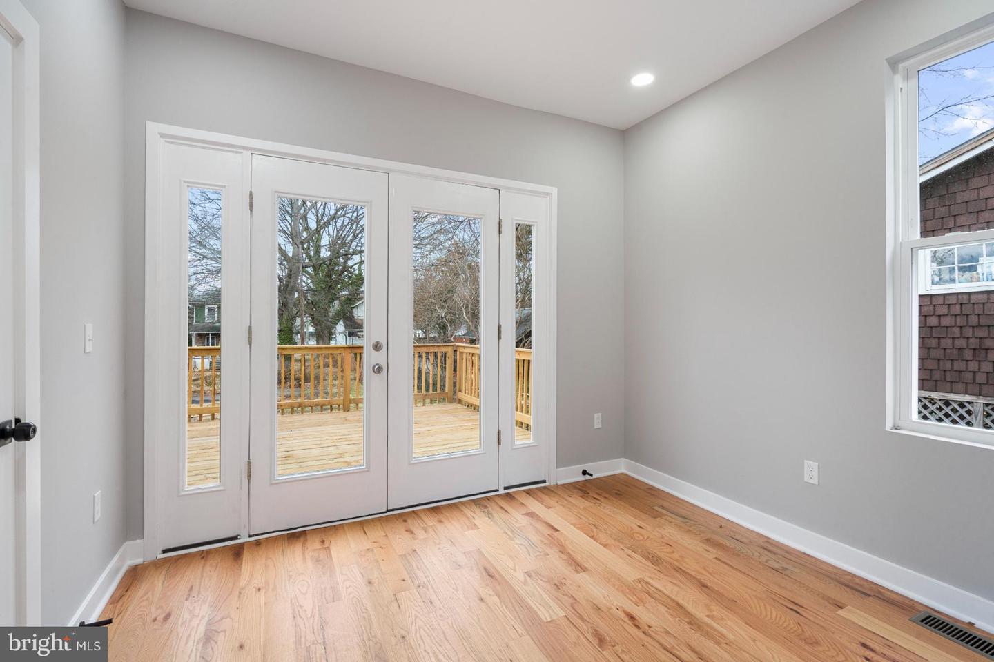 2316 MONROE ST NE, WASHINGTON, District Of Columbia 20018, 5 Bedrooms Bedrooms, 12 Rooms Rooms,4 BathroomsBathrooms,Residential,For sale,2316 MONROE ST NE,DCDC2215516 MLS # DCDC2215516