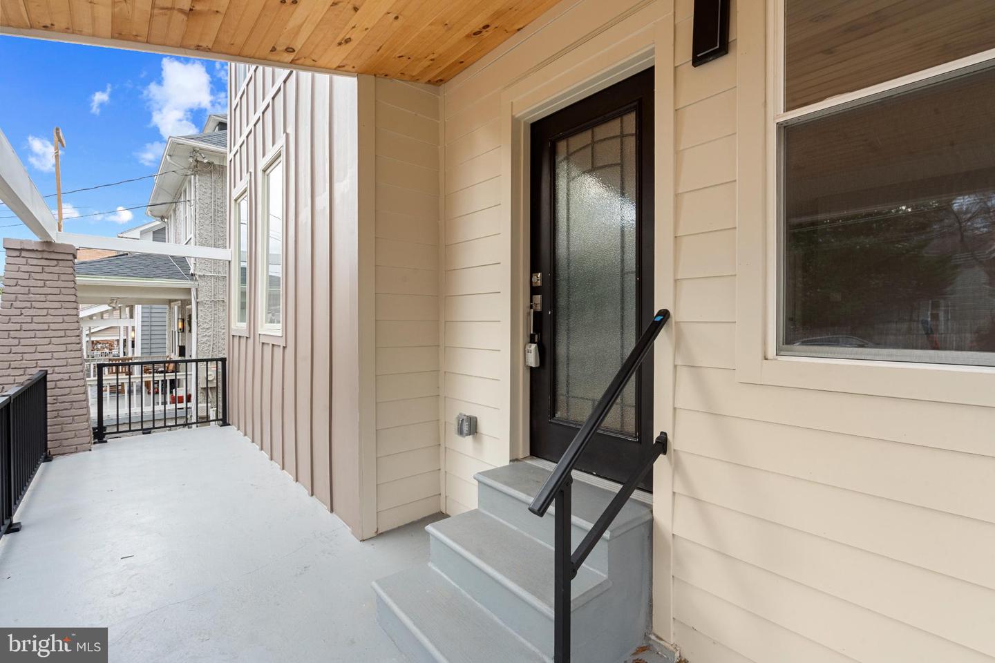 2316 MONROE ST NE, WASHINGTON, District Of Columbia 20018, 5 Bedrooms Bedrooms, 12 Rooms Rooms,4 BathroomsBathrooms,Residential,For sale,2316 MONROE ST NE,DCDC2215516 MLS # DCDC2215516