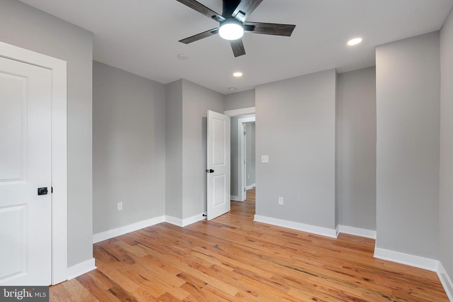 2316 MONROE ST NE, WASHINGTON, District Of Columbia 20018, 5 Bedrooms Bedrooms, 12 Rooms Rooms,4 BathroomsBathrooms,Residential,For sale,2316 MONROE ST NE,DCDC2215516 MLS # DCDC2215516