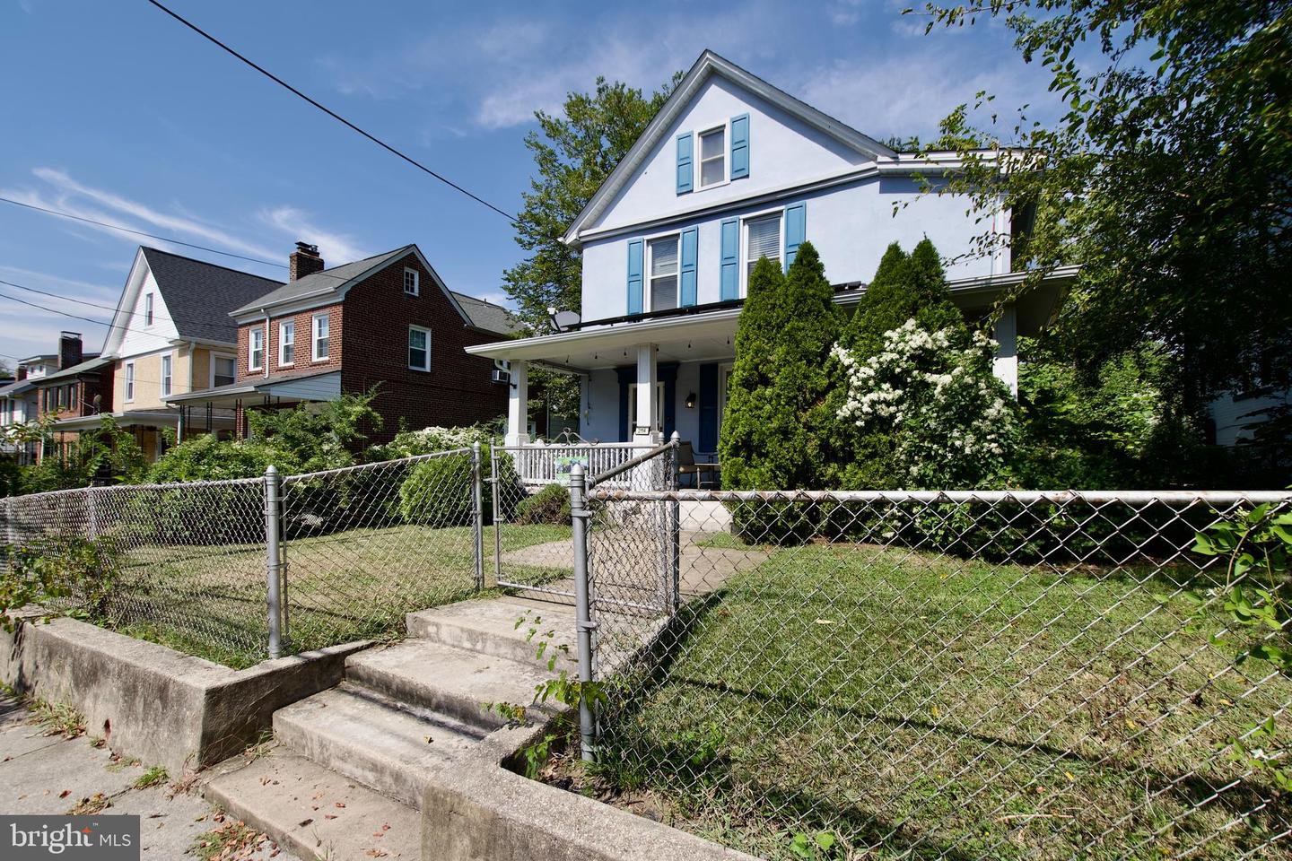 2114 KEARNY ST NE, WASHINGTON, District Of Columbia 20018, 4 Bedrooms Bedrooms, ,2 BathroomsBathrooms,Residential,For sale,2114 KEARNY ST NE,DCDC2223720 MLS # DCDC2223720