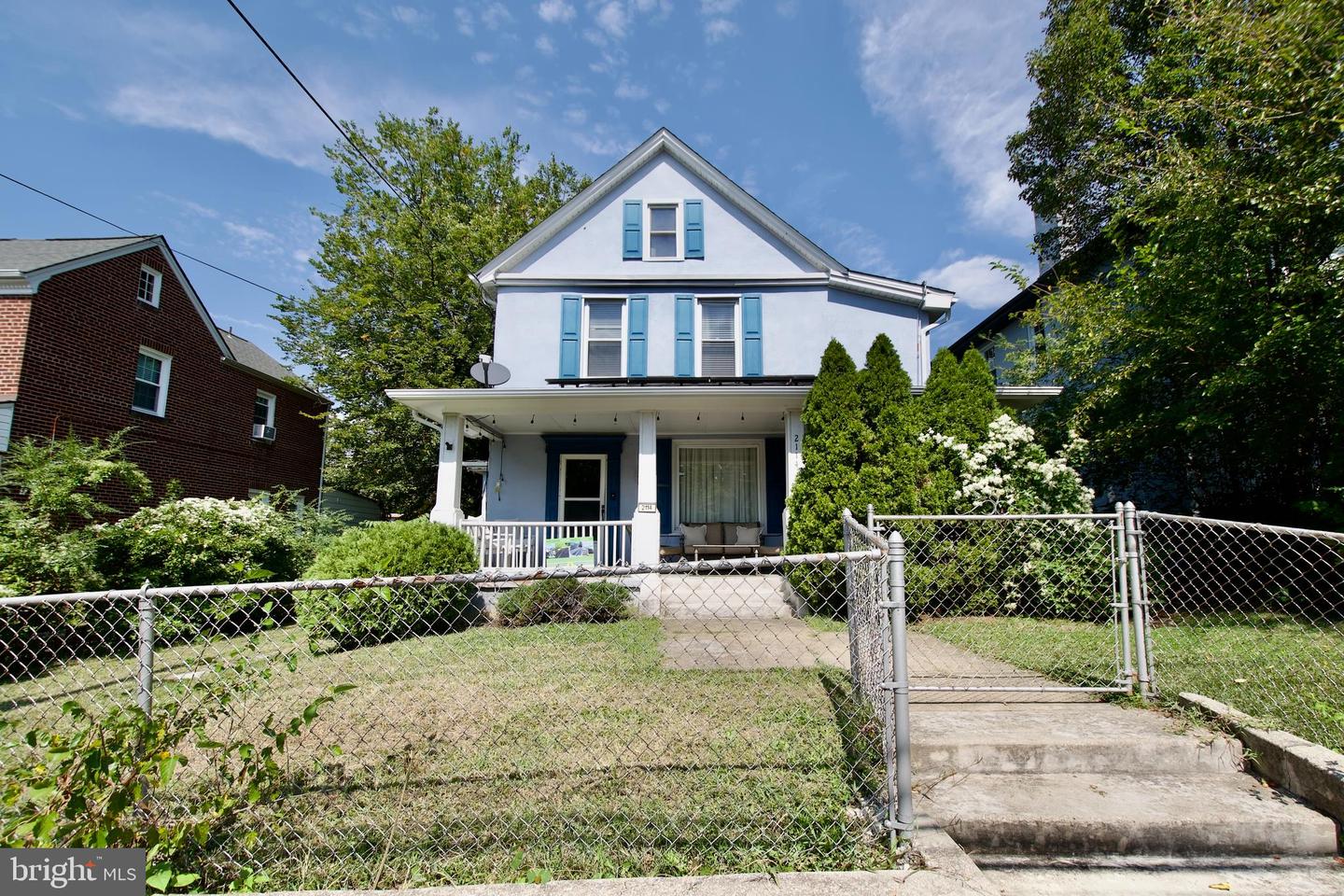 2114 KEARNY ST NE, WASHINGTON, District Of Columbia 20018, 4 Bedrooms Bedrooms, ,2 BathroomsBathrooms,Residential,For sale,2114 KEARNY ST NE,DCDC2223720 MLS # DCDC2223720