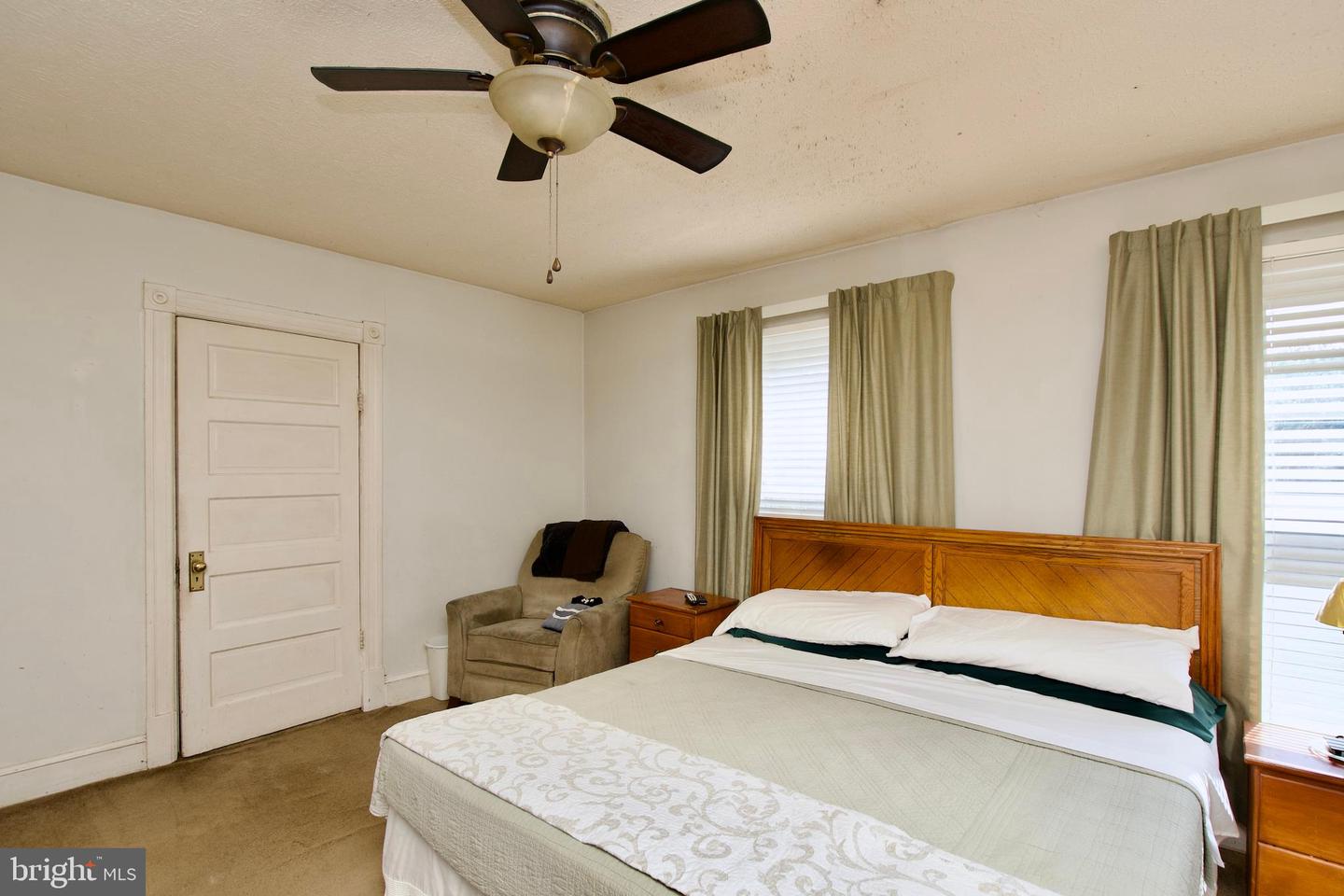 2114 KEARNY ST NE, WASHINGTON, District Of Columbia 20018, 4 Bedrooms Bedrooms, ,2 BathroomsBathrooms,Residential,For sale,2114 KEARNY ST NE,DCDC2223720 MLS # DCDC2223720