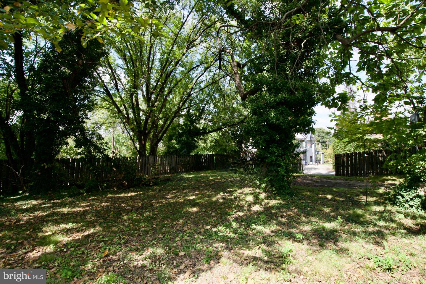 2114 KEARNY ST NE, WASHINGTON, District Of Columbia 20018, 4 Bedrooms Bedrooms, ,2 BathroomsBathrooms,Residential,For sale,2114 KEARNY ST NE,DCDC2223720 MLS # DCDC2223720