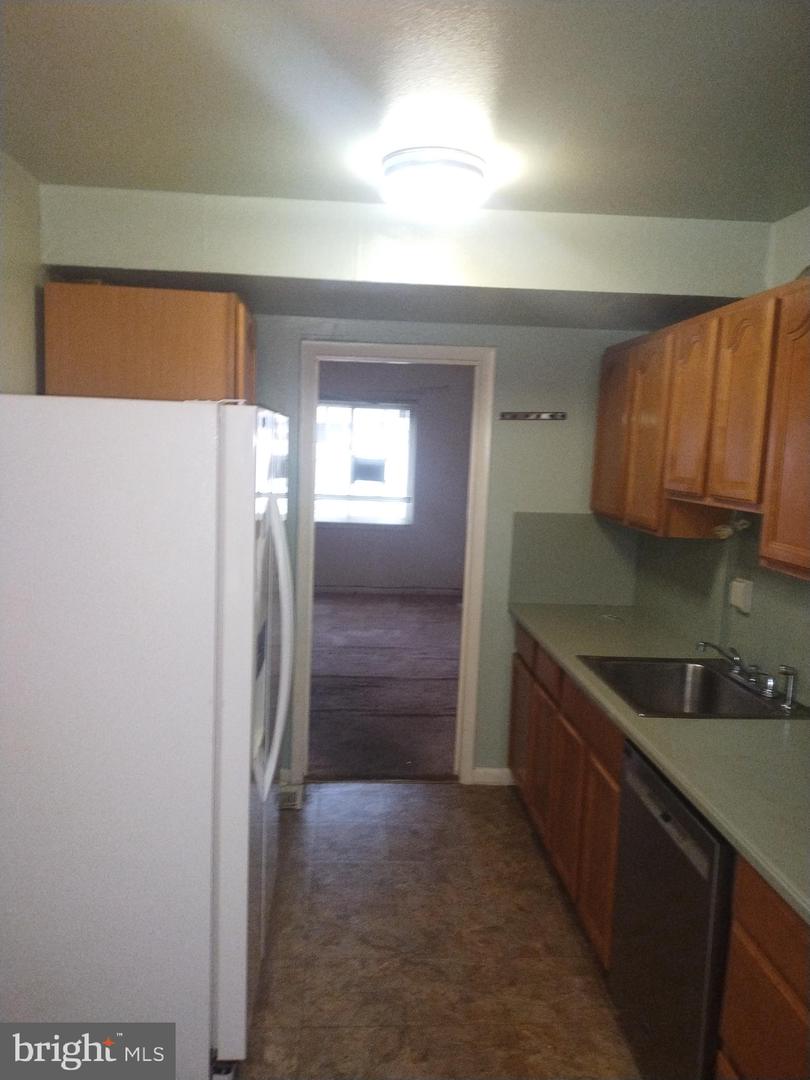 2221 RIDGE PL SE, WASHINGTON, District Of Columbia 20020, 3 Bedrooms Bedrooms, ,1 BathroomBathrooms,Residential,For sale,2221 RIDGE PL SE,DCDC2224008 MLS # DCDC2224008