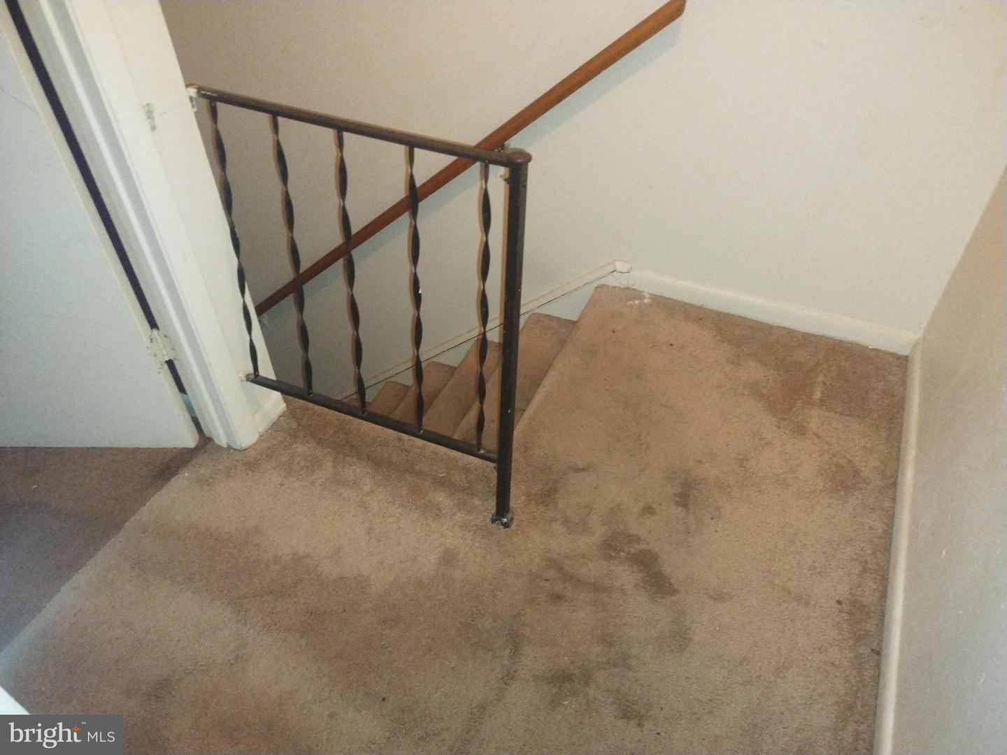 2221 RIDGE PL SE, WASHINGTON, District Of Columbia 20020, 3 Bedrooms Bedrooms, ,1 BathroomBathrooms,Residential,For sale,2221 RIDGE PL SE,DCDC2224008 MLS # DCDC2224008