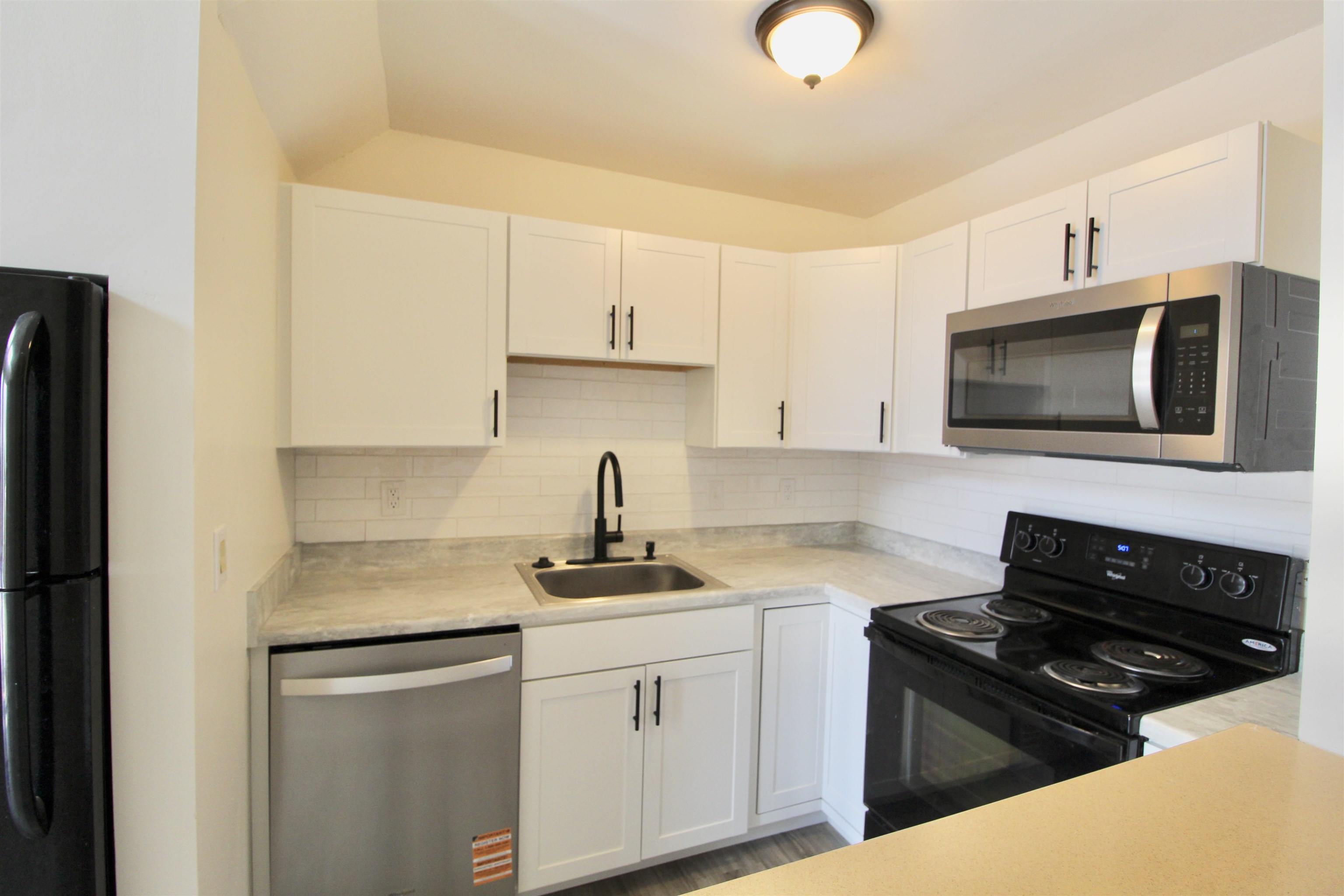 1336 BRADLEY DR, HARRISONBURG, Virginia 22801, 4 Bedrooms Bedrooms, ,2 BathroomsBathrooms,Residential,1336 BRADLEY DR,673098 MLS # 673098