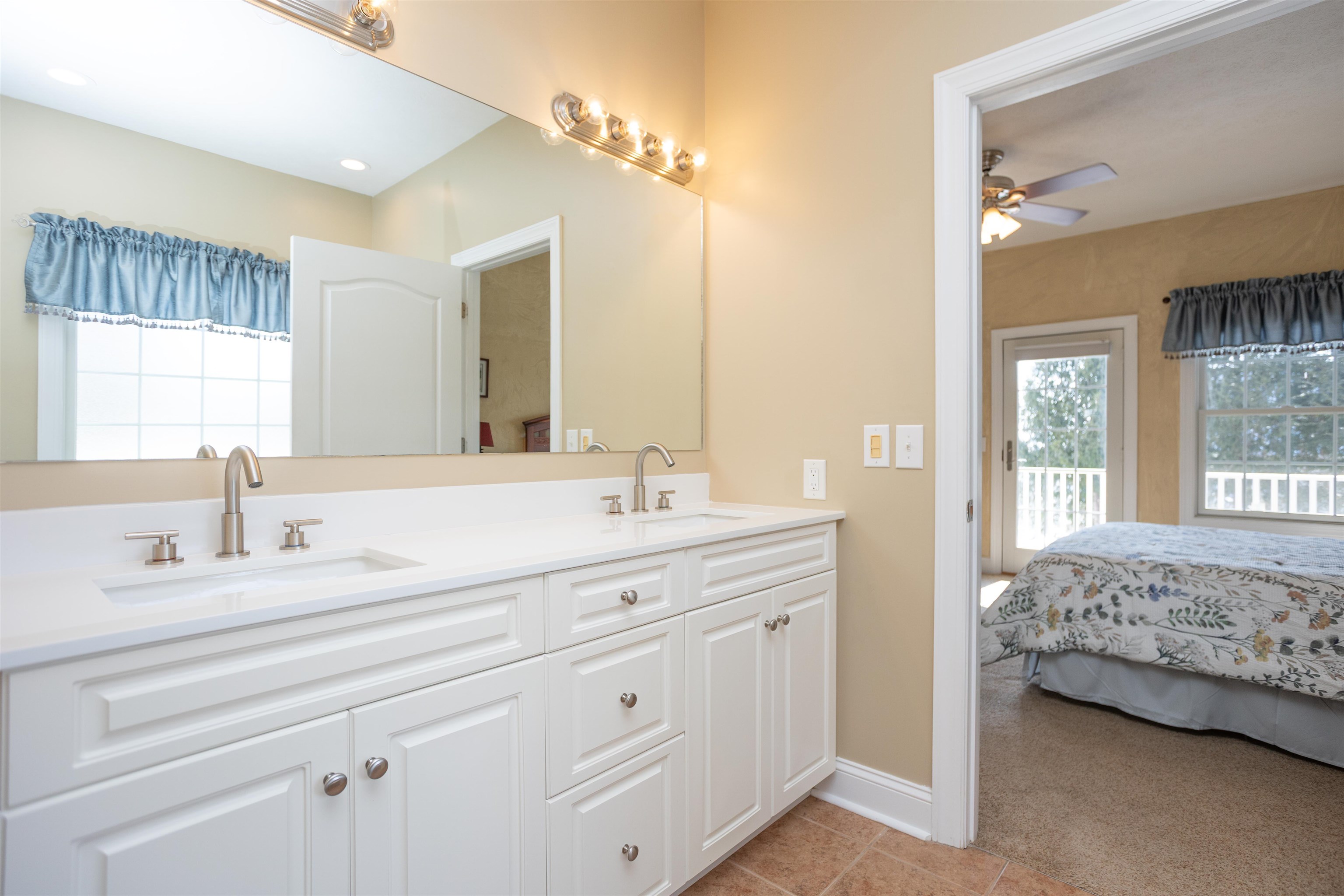 203 KESWICK CIR, DAYTON, Virginia 22821, 4 Bedrooms Bedrooms, ,2 BathroomsBathrooms,Residential,203 KESWICK CIR,673099 MLS # 673099