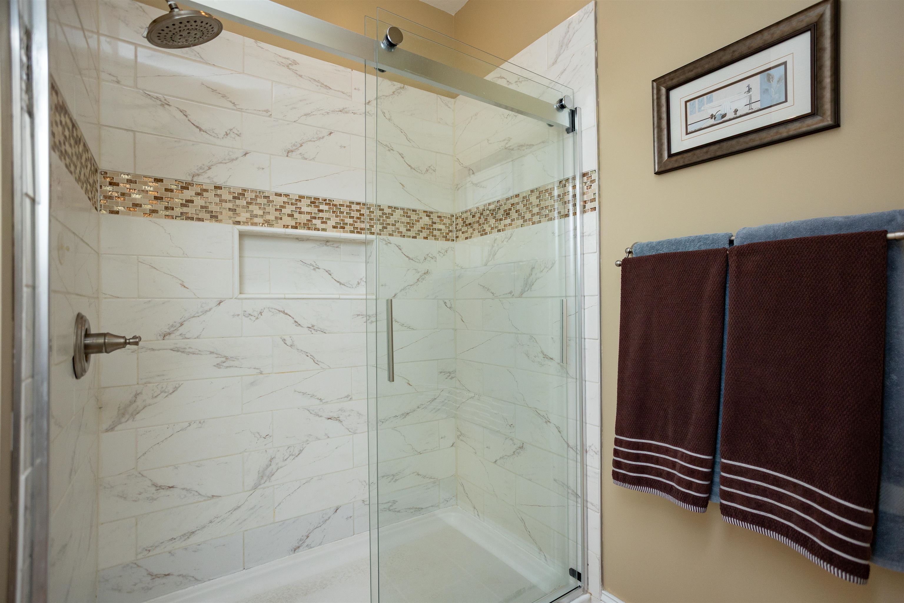 203 KESWICK CIR, DAYTON, Virginia 22821, 4 Bedrooms Bedrooms, ,2 BathroomsBathrooms,Residential,203 KESWICK CIR,673099 MLS # 673099