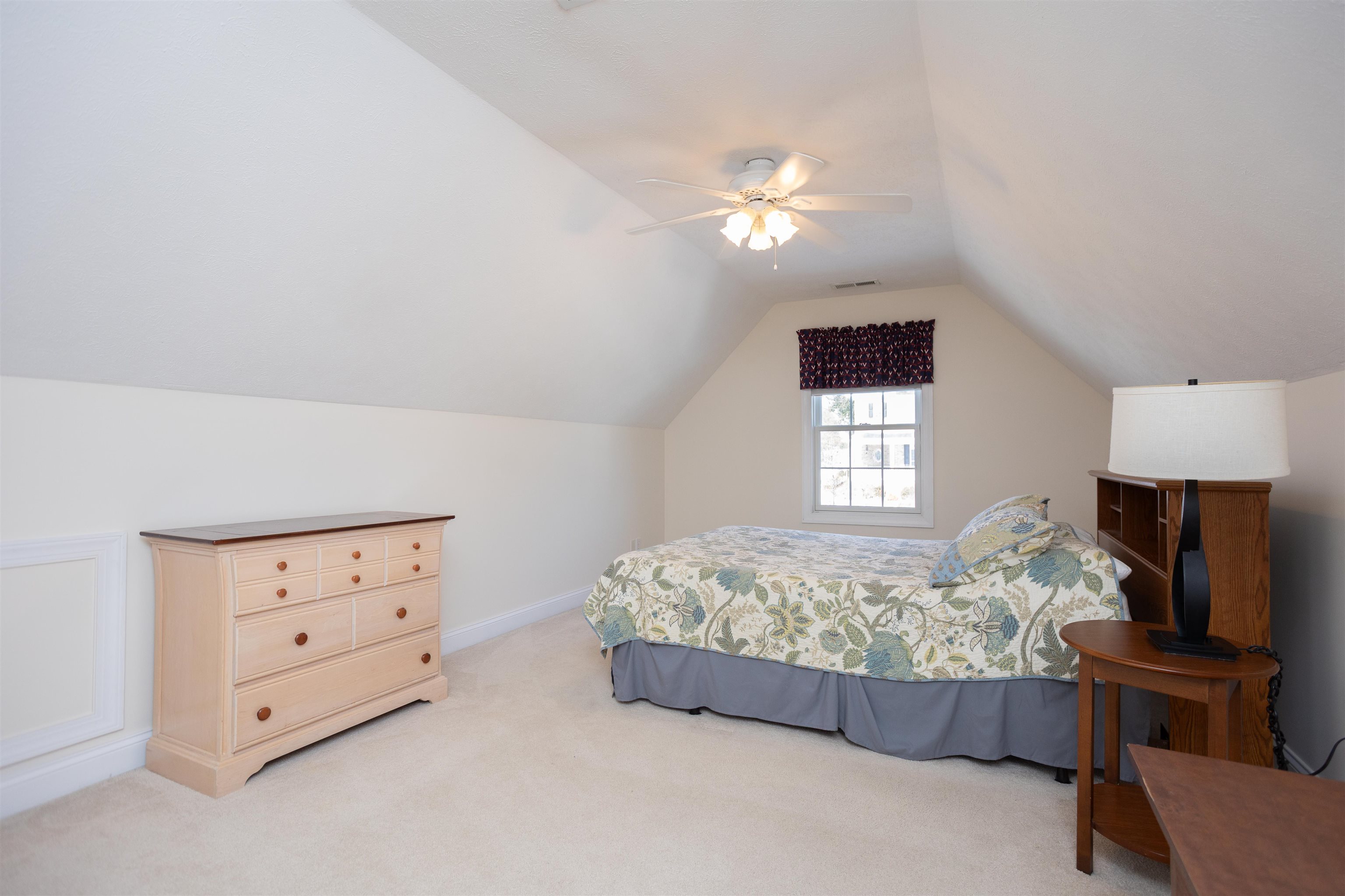 203 KESWICK CIR, DAYTON, Virginia 22821, 4 Bedrooms Bedrooms, ,2 BathroomsBathrooms,Residential,203 KESWICK CIR,673099 MLS # 673099