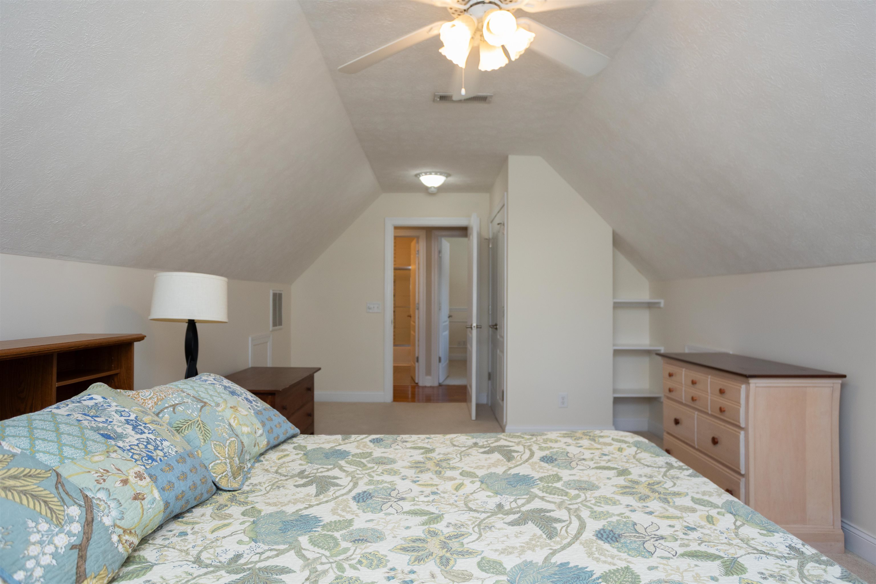 203 KESWICK CIR, DAYTON, Virginia 22821, 4 Bedrooms Bedrooms, ,2 BathroomsBathrooms,Residential,203 KESWICK CIR,673099 MLS # 673099