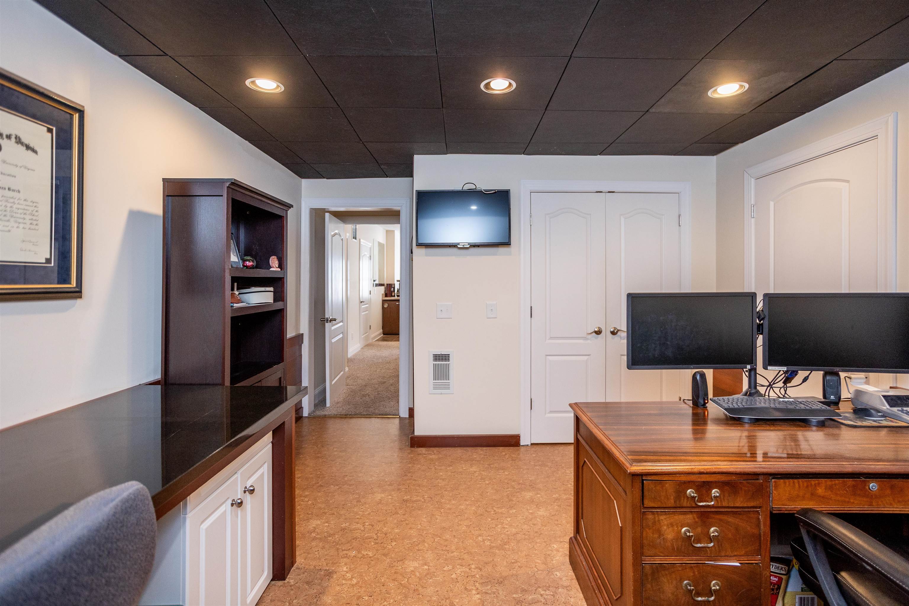 203 KESWICK CIR, DAYTON, Virginia 22821, 4 Bedrooms Bedrooms, ,2 BathroomsBathrooms,Residential,203 KESWICK CIR,673099 MLS # 673099