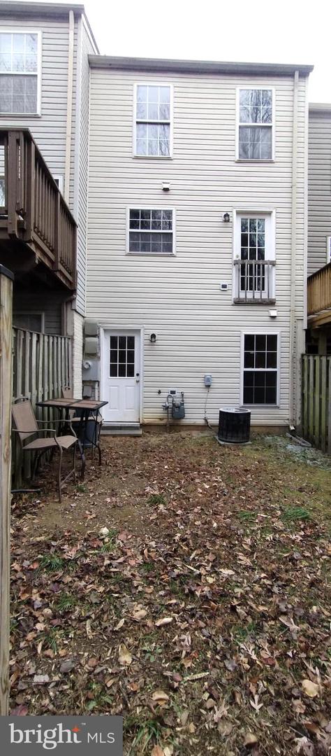 1874 TIGER LILY CIR, WOODBRIDGE, Virginia 22192, 2 Bedrooms Bedrooms, ,1 BathroomBathrooms,Residential,For sale,1874 TIGER LILY CIR,VAPW2108186 MLS # VAPW2108186