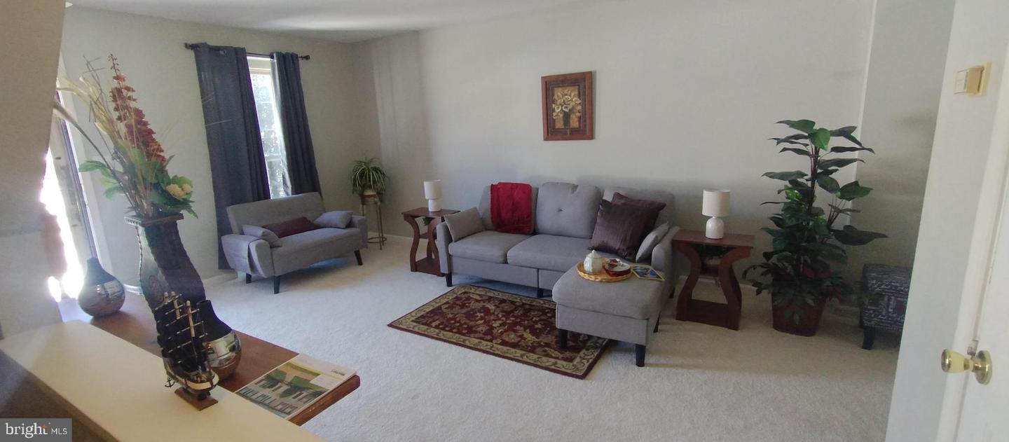 1874 TIGER LILY CIR, WOODBRIDGE, Virginia 22192, 2 Bedrooms Bedrooms, ,1 BathroomBathrooms,Residential,For sale,1874 TIGER LILY CIR,VAPW2108186 MLS # VAPW2108186