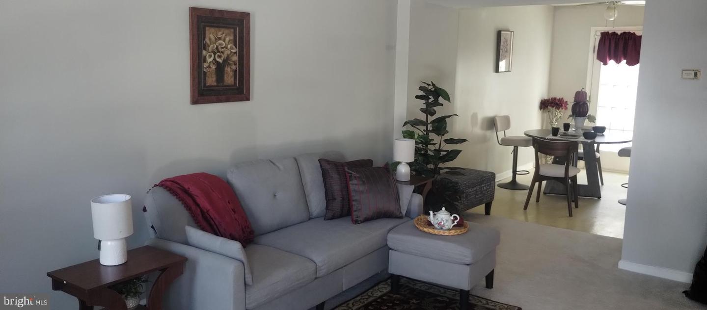 1874 TIGER LILY CIR, WOODBRIDGE, Virginia 22192, 2 Bedrooms Bedrooms, ,1 BathroomBathrooms,Residential,For sale,1874 TIGER LILY CIR,VAPW2108186 MLS # VAPW2108186