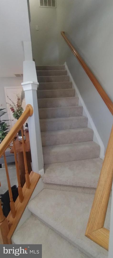 1874 TIGER LILY CIR, WOODBRIDGE, Virginia 22192, 2 Bedrooms Bedrooms, ,1 BathroomBathrooms,Residential,For sale,1874 TIGER LILY CIR,VAPW2108186 MLS # VAPW2108186