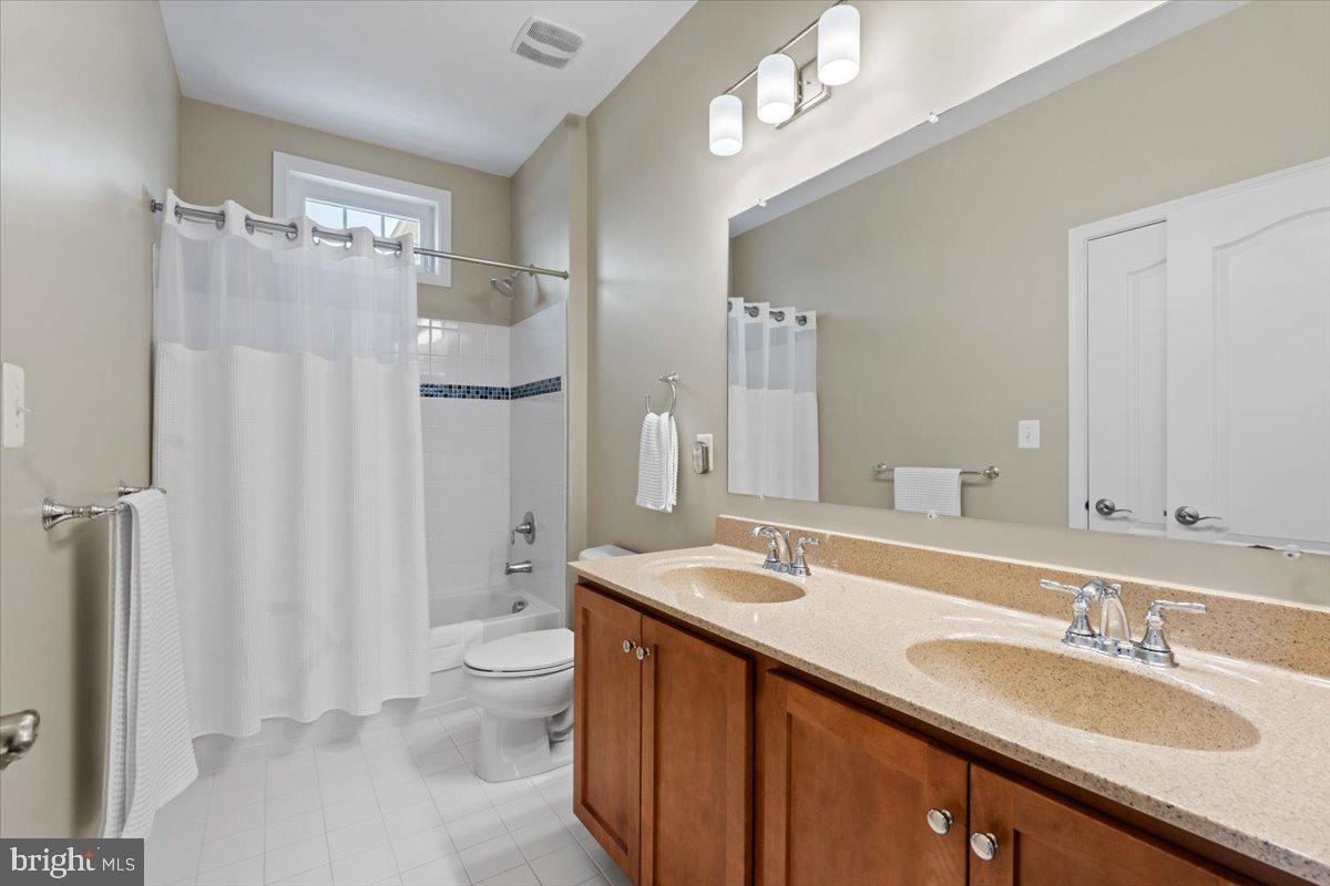 23151 GLENORCHY CT, ASHBURN, Virginia 20148, 8 Bedrooms Bedrooms, ,5 BathroomsBathrooms,Residential,For sale,23151 GLENORCHY CT,VALO2111664 MLS # VALO2111664