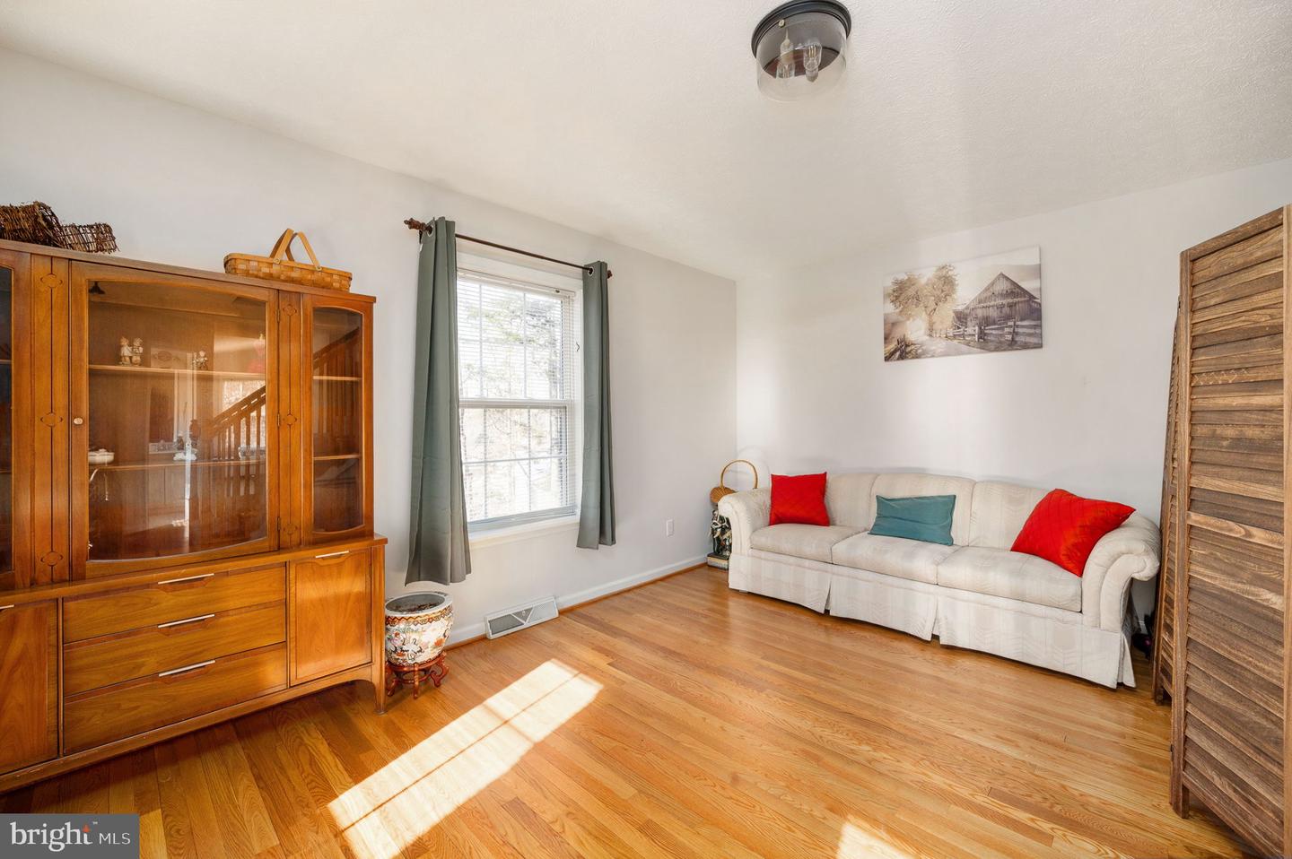 11 HORSEBACK LN, PALMYRA, Virginia 22963, 3 Bedrooms Bedrooms, 7 Rooms Rooms,3 BathroomsBathrooms,Residential,For sale,11 HORSEBACK LN,VAFN2000566 MLS # VAFN2000566