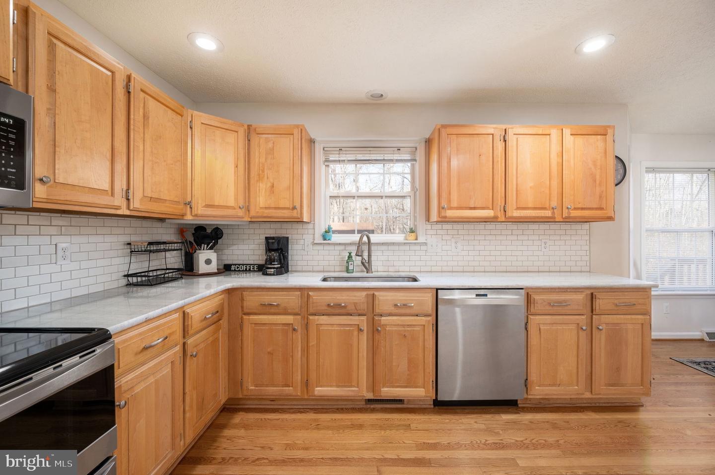 11 HORSEBACK LN, PALMYRA, Virginia 22963, 3 Bedrooms Bedrooms, 7 Rooms Rooms,3 BathroomsBathrooms,Residential,For sale,11 HORSEBACK LN,VAFN2000566 MLS # VAFN2000566