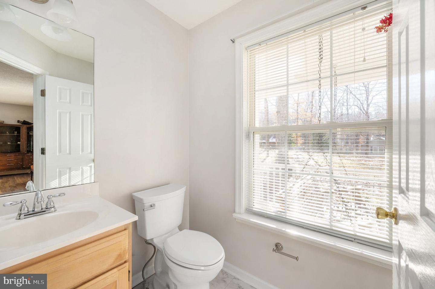 11 HORSEBACK LN, PALMYRA, Virginia 22963, 3 Bedrooms Bedrooms, 7 Rooms Rooms,3 BathroomsBathrooms,Residential,For sale,11 HORSEBACK LN,VAFN2000566 MLS # VAFN2000566