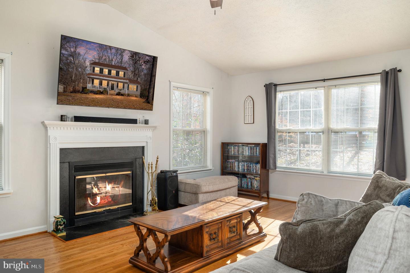 11 HORSEBACK LN, PALMYRA, Virginia 22963, 3 Bedrooms Bedrooms, 7 Rooms Rooms,3 BathroomsBathrooms,Residential,For sale,11 HORSEBACK LN,VAFN2000566 MLS # VAFN2000566