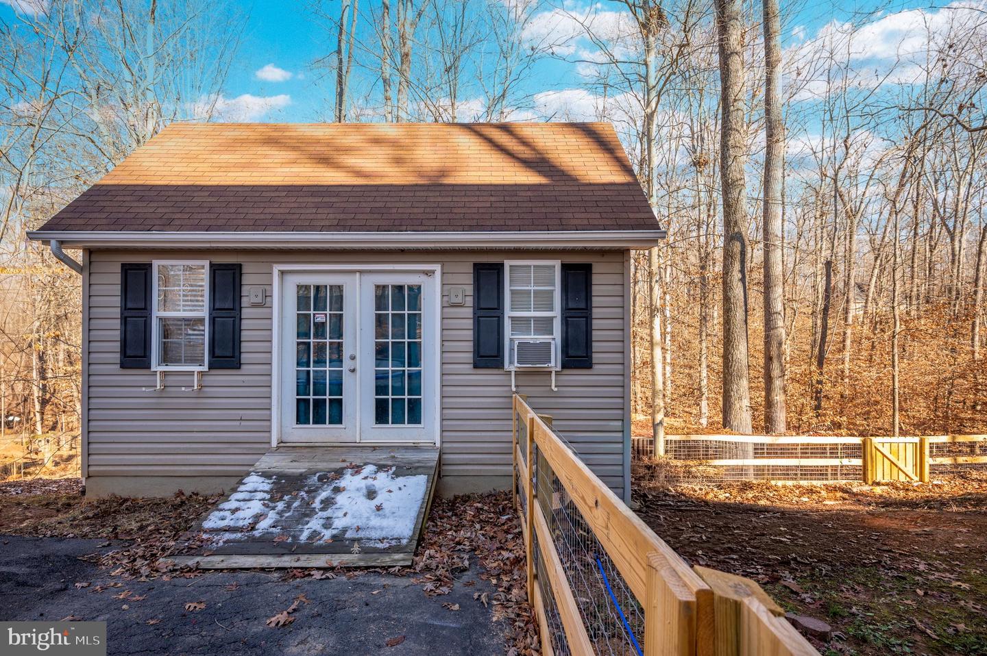 11 HORSEBACK LN, PALMYRA, Virginia 22963, 3 Bedrooms Bedrooms, 7 Rooms Rooms,3 BathroomsBathrooms,Residential,For sale,11 HORSEBACK LN,VAFN2000566 MLS # VAFN2000566