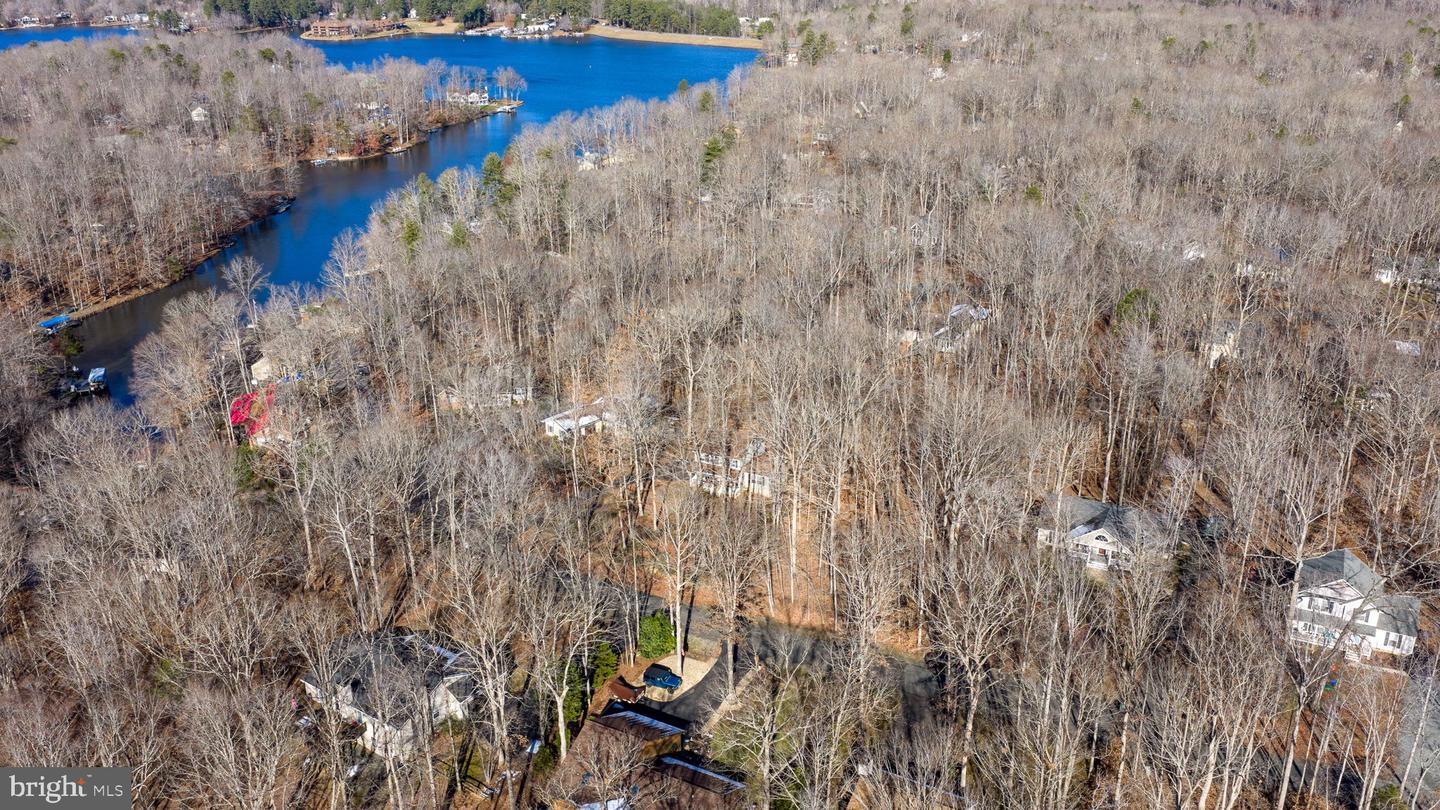 11 HORSEBACK LN, PALMYRA, Virginia 22963, 3 Bedrooms Bedrooms, 7 Rooms Rooms,3 BathroomsBathrooms,Residential,For sale,11 HORSEBACK LN,VAFN2000566 MLS # VAFN2000566