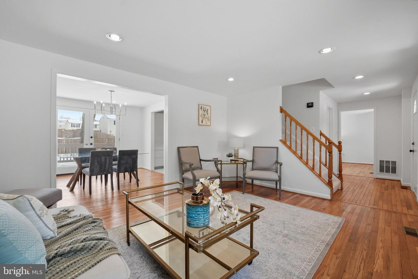 132 N FILLMORE AVE, STERLING, Virginia 20164, 4 Bedrooms Bedrooms, ,2 BathroomsBathrooms,Residential,For sale,132 N FILLMORE AVE,VALO2113250 MLS # VALO2113250