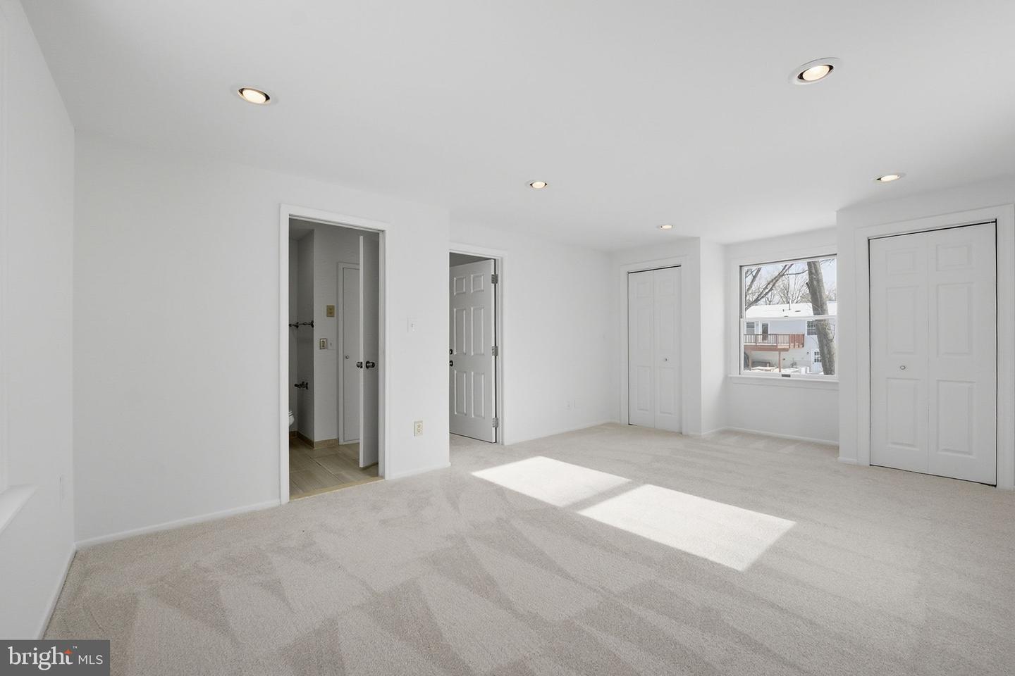 132 N FILLMORE AVE, STERLING, Virginia 20164, 4 Bedrooms Bedrooms, ,2 BathroomsBathrooms,Residential,For sale,132 N FILLMORE AVE,VALO2113250 MLS # VALO2113250