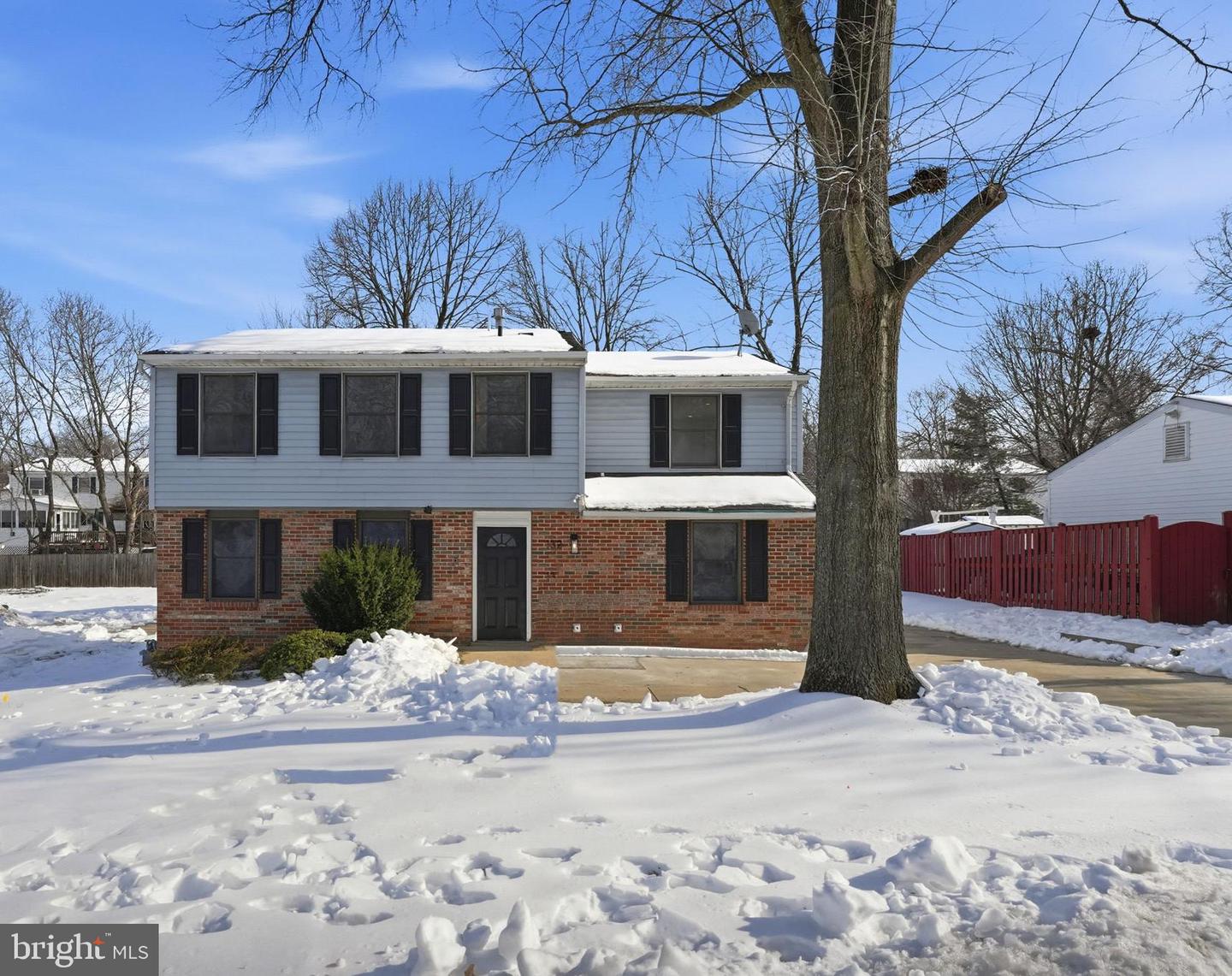 132 N FILLMORE AVE, STERLING, Virginia 20164, 4 Bedrooms Bedrooms, ,2 BathroomsBathrooms,Residential,For sale,132 N FILLMORE AVE,VALO2113250 MLS # VALO2113250