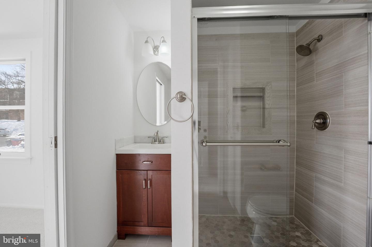 132 N FILLMORE AVE, STERLING, Virginia 20164, 4 Bedrooms Bedrooms, ,2 BathroomsBathrooms,Residential,For sale,132 N FILLMORE AVE,VALO2113250 MLS # VALO2113250