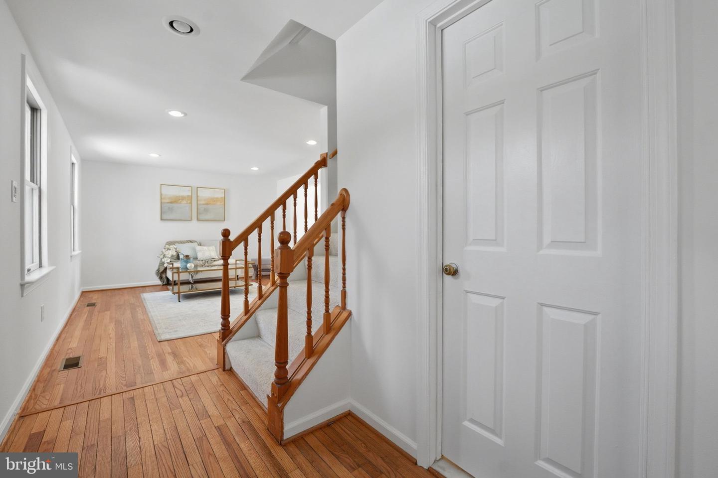 132 N FILLMORE AVE, STERLING, Virginia 20164, 4 Bedrooms Bedrooms, ,2 BathroomsBathrooms,Residential,For sale,132 N FILLMORE AVE,VALO2113250 MLS # VALO2113250