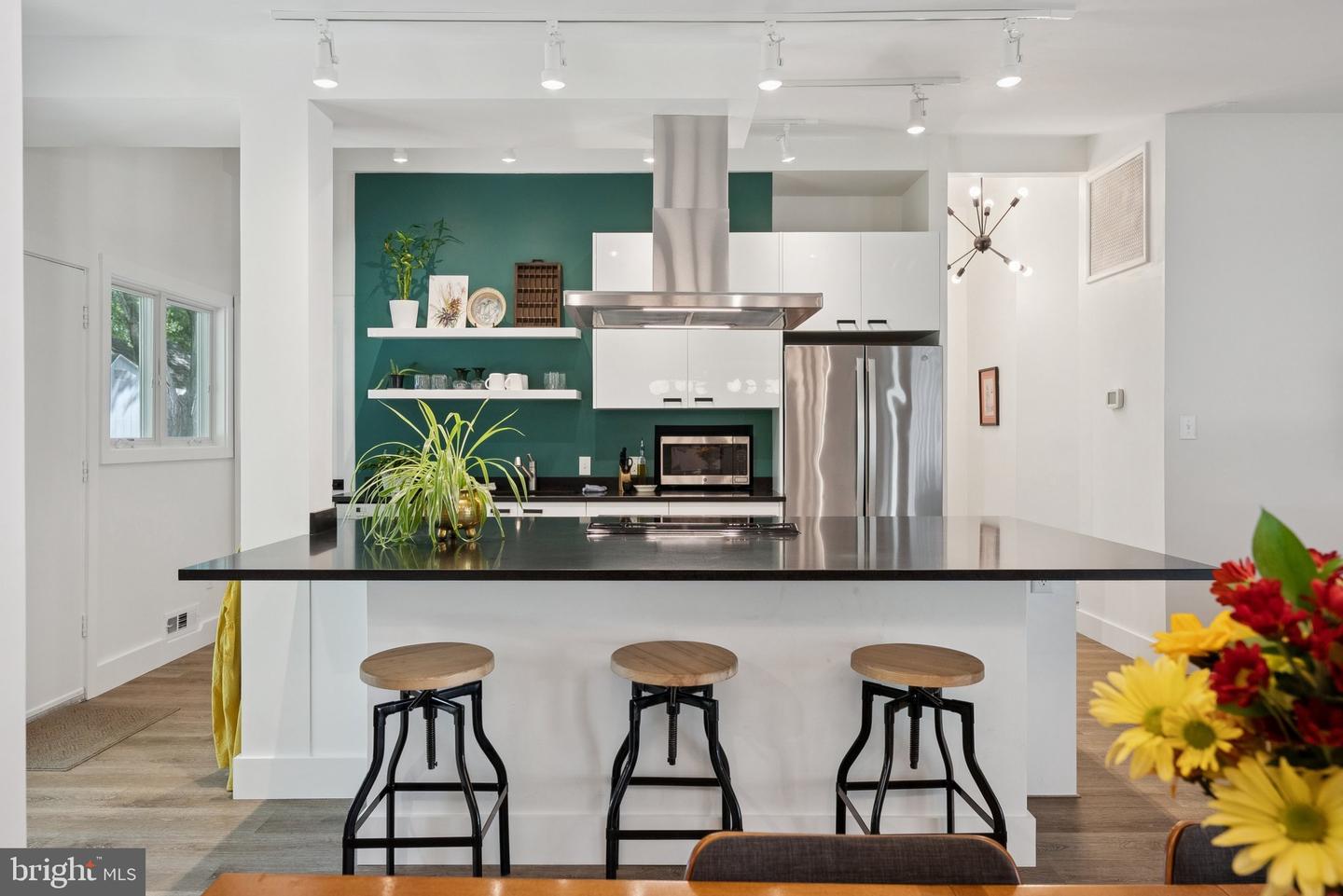 8611 CAMDEN ST, ALEXANDRIA, Virginia 22308, 4 Bedrooms Bedrooms, ,2 BathroomsBathrooms,Residential,For sale,8611 CAMDEN ST,VAFX2284506 MLS # VAFX2284506