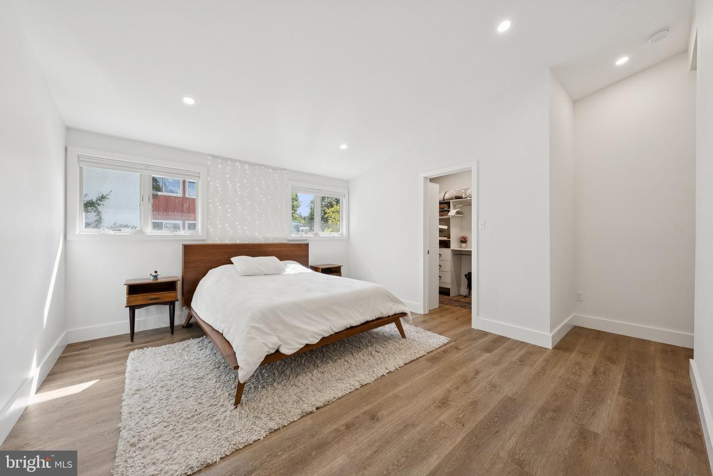 8611 CAMDEN ST, ALEXANDRIA, Virginia 22308, 4 Bedrooms Bedrooms, ,2 BathroomsBathrooms,Residential,For sale,8611 CAMDEN ST,VAFX2284506 MLS # VAFX2284506