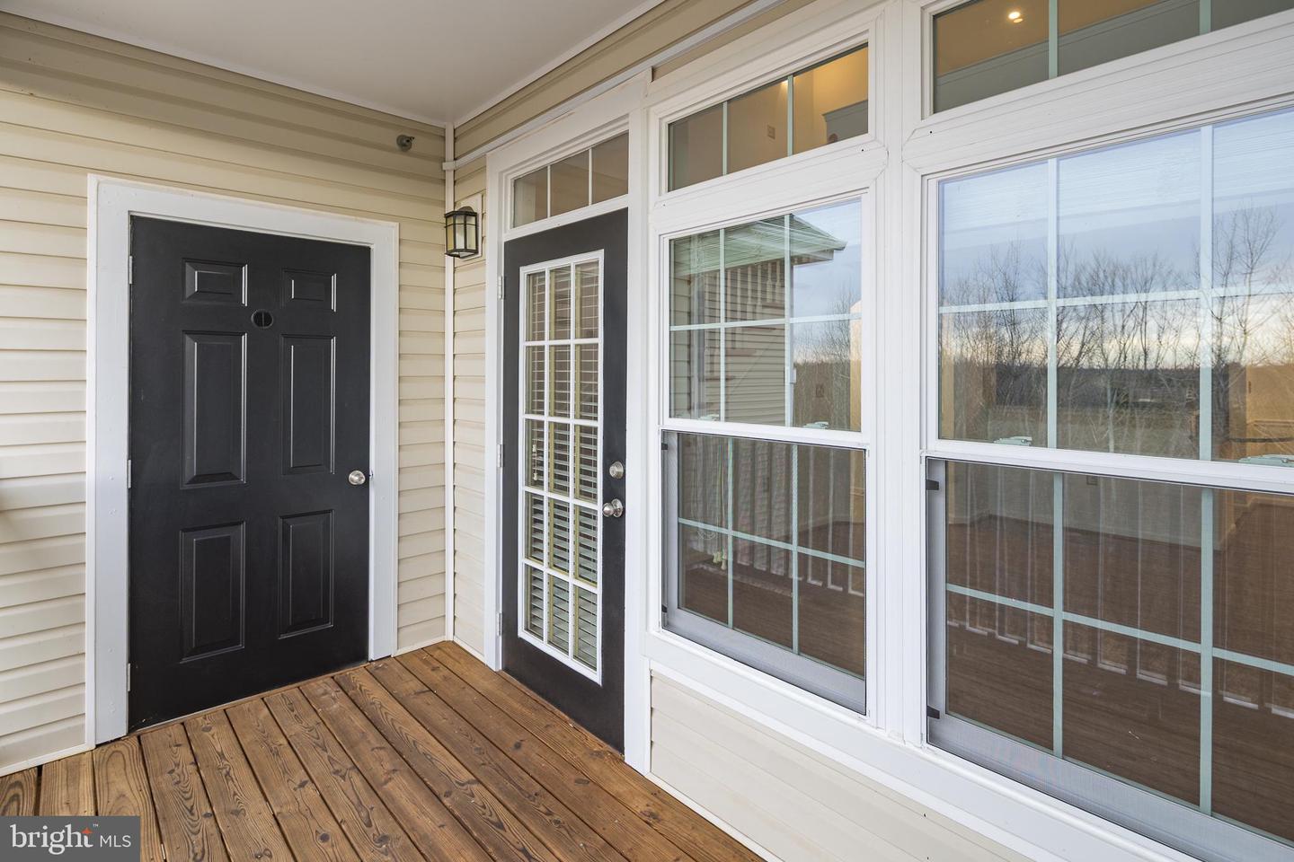 512 SUNSET VIEW TER SE #402, LEESBURG, Virginia 20175, 1 Bedroom Bedrooms, 2 Rooms Rooms,1 BathroomBathrooms,Residential,For sale,512 SUNSET VIEW TER SE #402,VALO2113504 MLS # VALO2113504