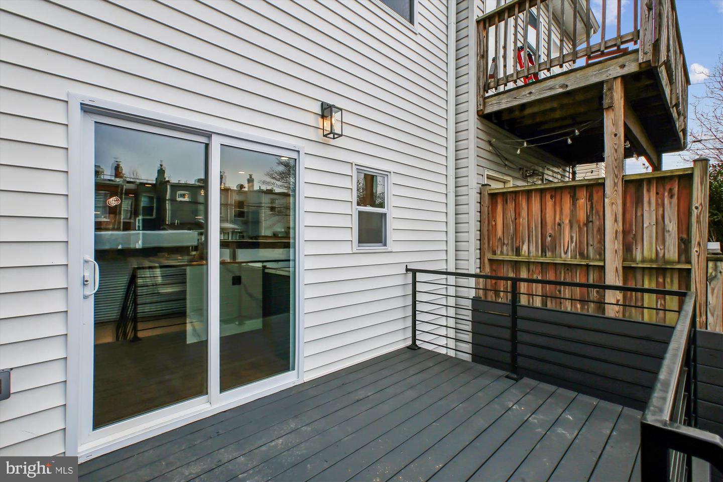 218 15TH ST NE, WASHINGTON, District Of Columbia 20002, 4 Bedrooms Bedrooms, ,3 BathroomsBathrooms,Residential,For sale,218 15TH ST NE,DCDC2240376 MLS # DCDC2240376