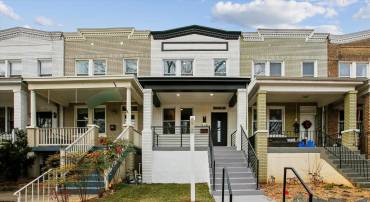 218 15TH ST NE, WASHINGTON, District Of Columbia 20002, 4 Bedrooms Bedrooms, ,3 BathroomsBathrooms,Residential,For sale,218 15TH ST NE,DCDC2240376 MLS # DCDC2240376