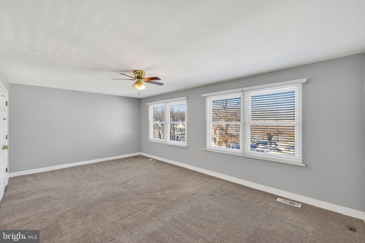 12125 SALEMTOWN DR, WOODBRIDGE, Virginia 22192, 3 Bedrooms Bedrooms, 9 Rooms Rooms,2 BathroomsBathrooms,Residential,For sale,12125 SALEMTOWN DR,VAPW2110394 MLS # VAPW2110394