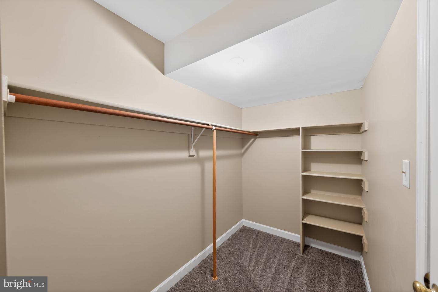 12125 SALEMTOWN DR, WOODBRIDGE, Virginia 22192, 3 Bedrooms Bedrooms, 9 Rooms Rooms,2 BathroomsBathrooms,Residential,For sale,12125 SALEMTOWN DR,VAPW2110394 MLS # VAPW2110394