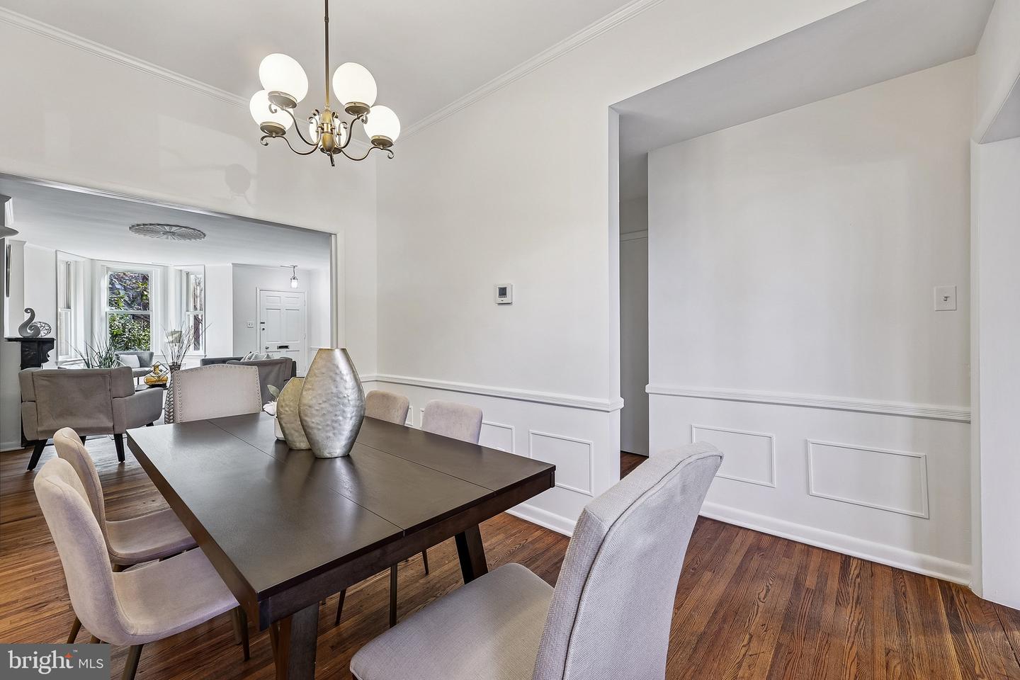 812 NORTH CAROLINA AVE SE, WASHINGTON, District Of Columbia 20003, 4 Bedrooms Bedrooms, ,3 BathroomsBathrooms,Residential,For sale,812 NORTH CAROLINA AVE SE,DCDC2242014 MLS # DCDC2242014