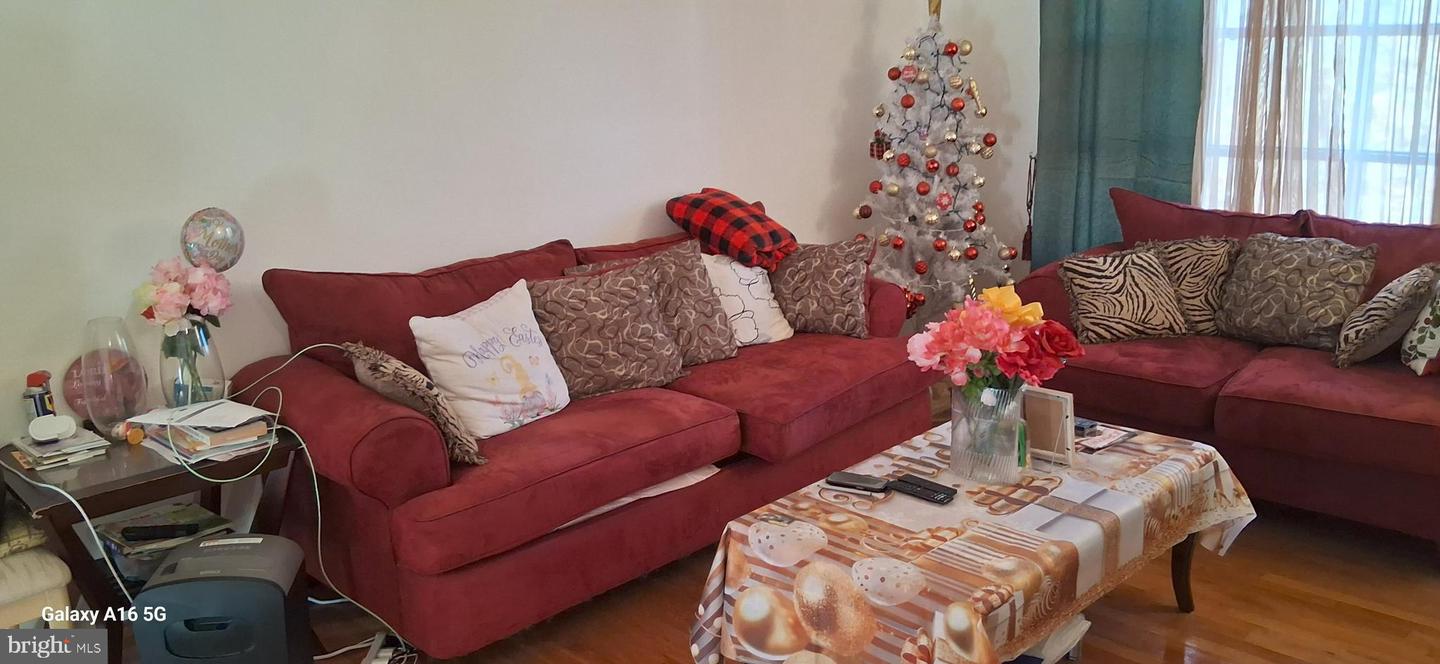 4306 ELDORADO DR, WOODBRIDGE, Virginia 22193, 4 Bedrooms Bedrooms, ,2 BathroomsBathrooms,Residential,For sale,4306 ELDORADO DR,VAPW2110856 MLS # VAPW2110856