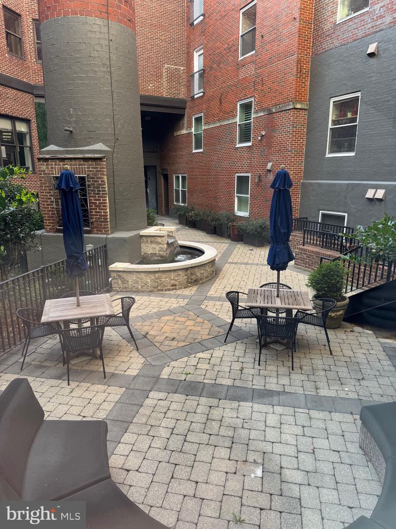 413 STUART CIR #PLA, RICHMOND, Virginia 23220, 2 Bedrooms Bedrooms, 4 Rooms Rooms,2 BathroomsBathrooms,Residential,For sale,413 STUART CIR #PLA,VARC2000800 MLS # VARC2000800