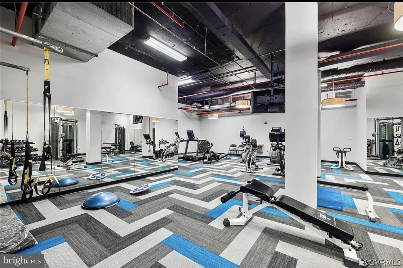 413 STUART CIR #PLA, RICHMOND, Virginia 23220, 2 Bedrooms Bedrooms, 4 Rooms Rooms,2 BathroomsBathrooms,Residential,For sale,413 STUART CIR #PLA,VARC2000800 MLS # VARC2000800