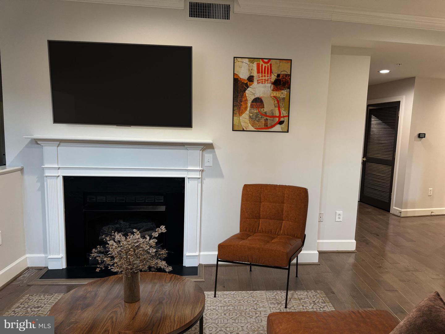 413 STUART CIR #PLA, RICHMOND, Virginia 23220, 2 Bedrooms Bedrooms, 4 Rooms Rooms,2 BathroomsBathrooms,Residential,For sale,413 STUART CIR #PLA,VARC2000800 MLS # VARC2000800