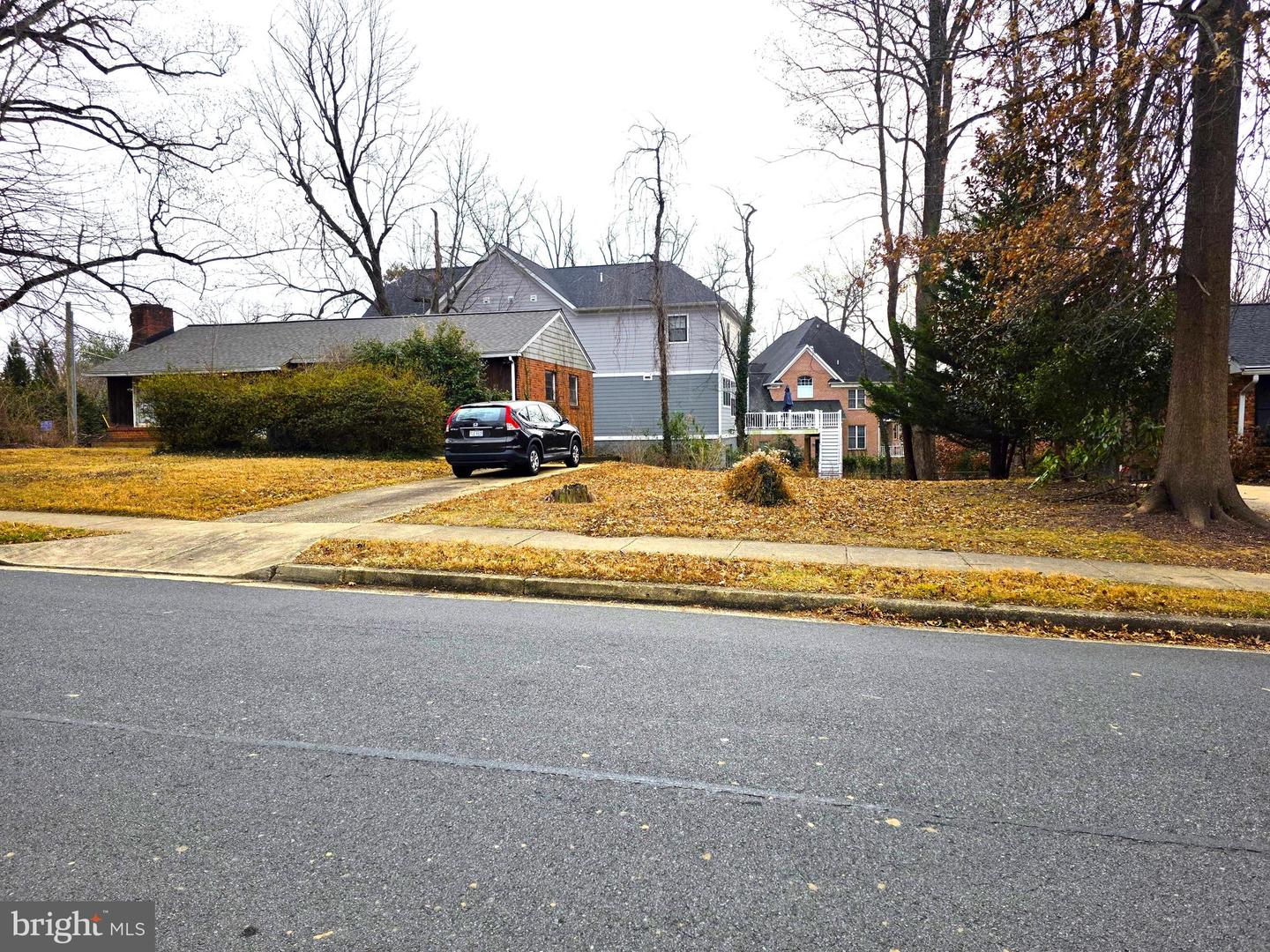 6633 MOLY DR, FALLS CHURCH, Virginia 22046, 3 Bedrooms Bedrooms, ,2 BathroomsBathrooms,Residential,For sale,6633 MOLY DR,VAFX2286882 MLS # VAFX2286882