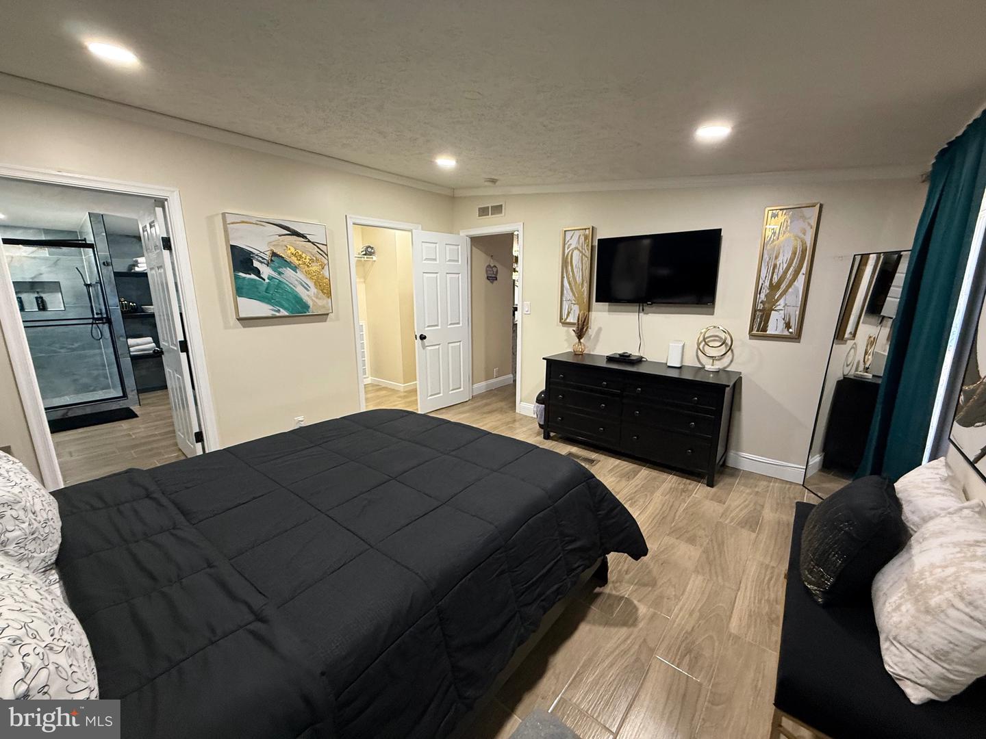 104 PRINCE CHARLES LN, DUMFRIES, Virginia 22026, 3 Bedrooms Bedrooms, ,2 BathroomsBathrooms,Residential,For sale,104 PRINCE CHARLES LN,VAPW2111008 MLS # VAPW2111008