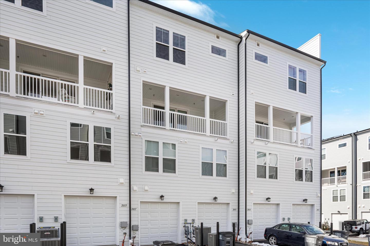 20835 OWENMORE TER, STERLING, Virginia 20166, 3 Bedrooms Bedrooms, ,2 BathroomsBathrooms,Residential,For sale,20835 OWENMORE TER,VALO2114674 MLS # VALO2114674