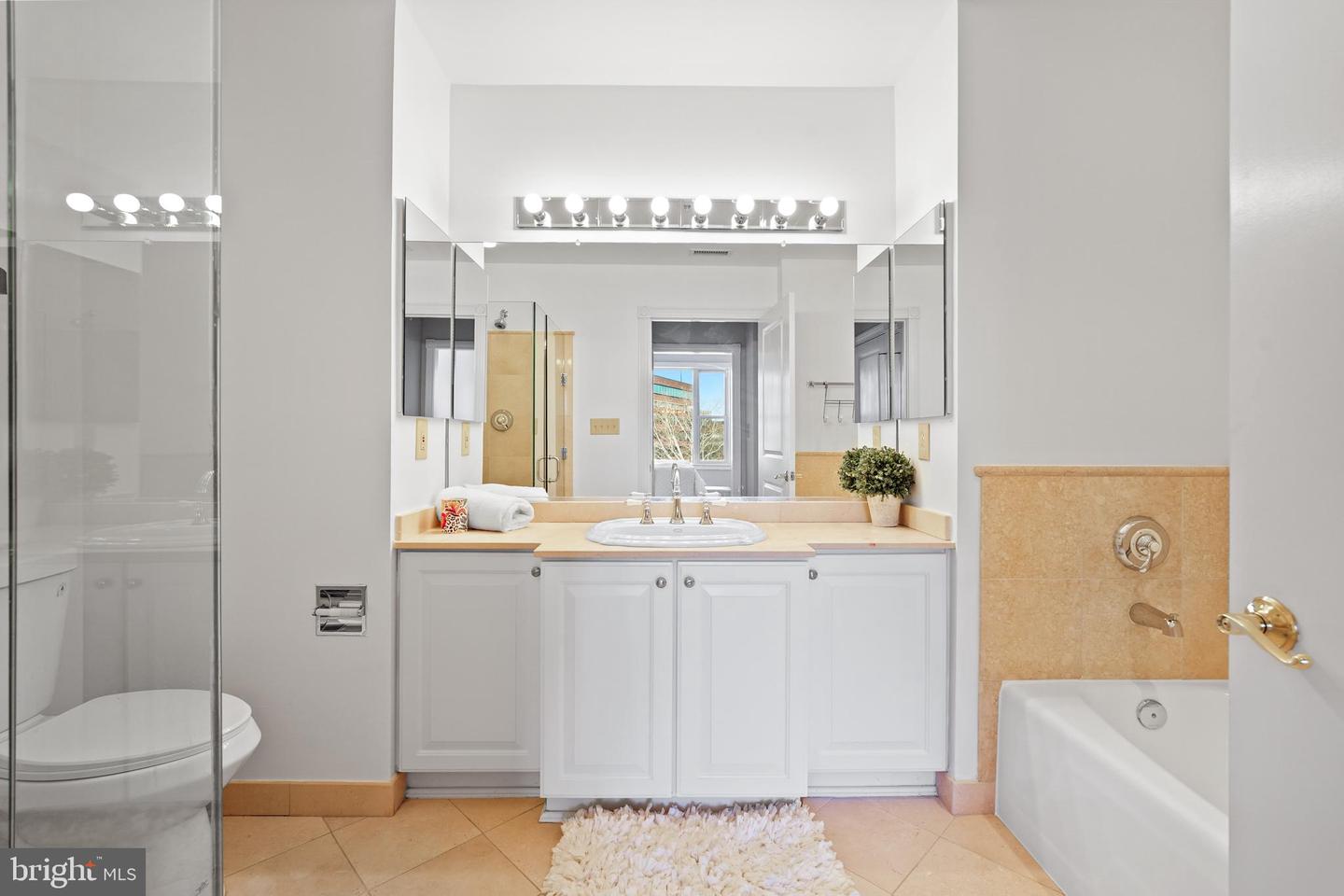 2600 PENNSYLVANIA AVE NW #501, WASHINGTON, District Of Columbia 20037, 2 Bedrooms Bedrooms, ,2 BathroomsBathrooms,Residential,For sale,2600 PENNSYLVANIA AVE NW #501,DCDC2243566 MLS # DCDC2243566